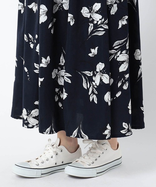 Grand PARK（グランドパーク）の「花柄フレアースカート（スカート・レディース・オレンジ/ブラック/ネイビー・FREE）」の11枚目の写真