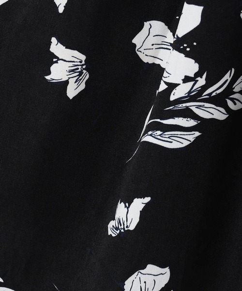 Grand PARK（グランドパーク）の「花柄フレアースカート（スカート・レディース・オレンジ/ブラック/ネイビー・FREE）」の13枚目の写真