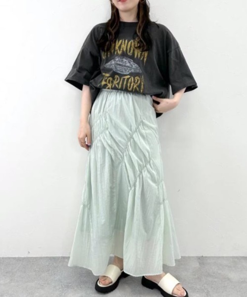 FOREVER 21（フォーエバー トゥエンティーワン）の「【VINTAGE】アシメギャザーロングスカート（スカート・レディース・ブラック/イエロー/グリーン・FREE）」の19枚目の写真