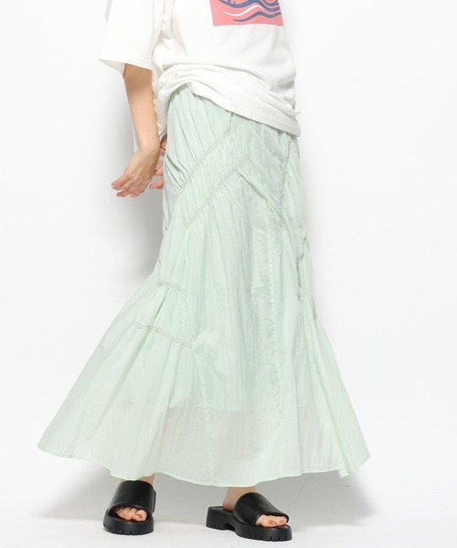 FOREVER 21（フォーエバー トゥエンティーワン）の「【VINTAGE】アシメギャザーロングスカート（スカート・レディース・ブラック/イエロー/グリーン・FREE）」の22枚目の写真