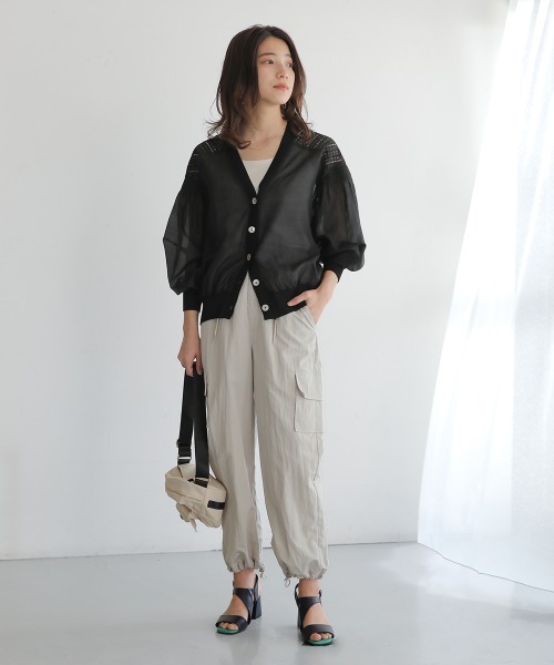 Bou Jeloud（ブージュルード）の「シアーニットコンビカーディガン（カーディガン/ボレロ・レディース・オフホワイト/ブラック・FREE）」の4枚目の写真