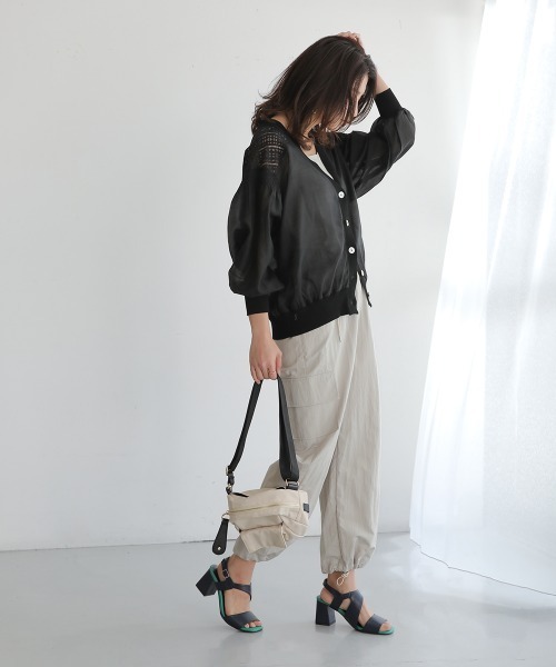 Bou Jeloud（ブージュルード）の「シアーニットコンビカーディガン（カーディガン/ボレロ・レディース・オフホワイト/ブラック・FREE）」の7枚目の写真