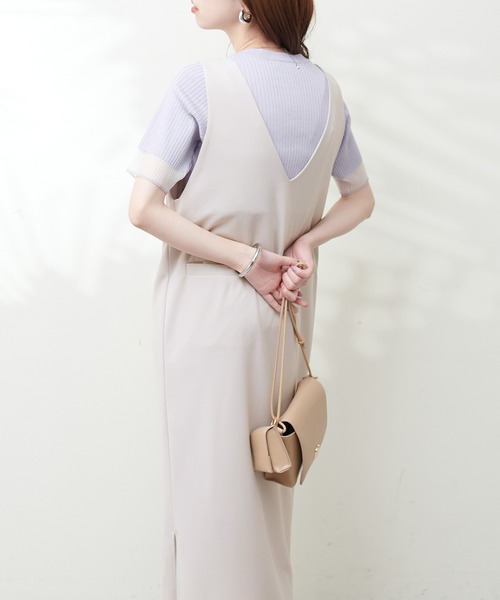 natural couture(ナチュラルクチュール)の「カットジョーゼット2wayジップジャンスカ(ジャンパースカート・レディース・ブラック/グレイッシュベージュ/カーキ・MEDIUM/LARGE)」の6枚目の写真