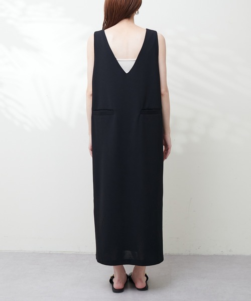 natural couture(ナチュラルクチュール)の「カットジョーゼット2wayジップジャンスカ(ジャンパースカート・レディース・ブラック/グレイッシュベージュ/カーキ・MEDIUM/LARGE)」の18枚目の写真