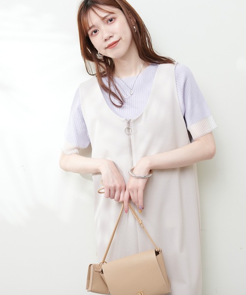 natural couture(ナチュラルクチュール)の「カットジョーゼット2wayジップジャンスカ(ジャンパースカート・レディース・ブラック/グレイッシュベージュ/カーキ・MEDIUM/LARGE)」の4枚目の写真