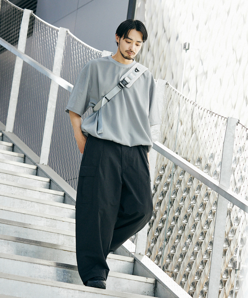 JOURNAL STANDARD(ジャーナルスタンダード)の「コットンナイロン オーバーテック 6ポケット パンツ(カーゴパンツ・メンズ・ブラック/ブルー系その他/ベージュ・MEDIUM/LARGE)」の11枚目の写真