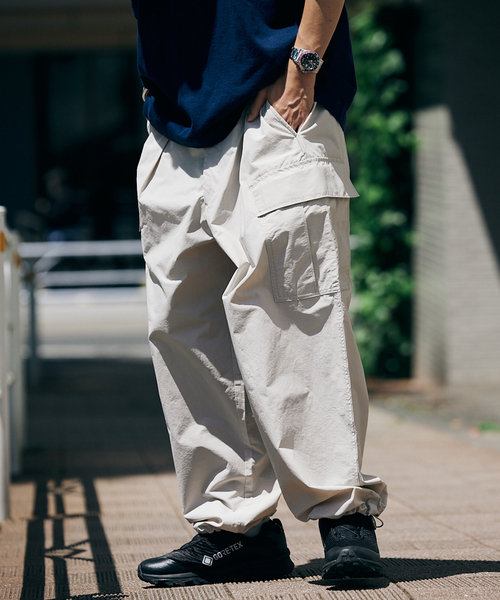 JOURNAL STANDARD(ジャーナルスタンダード)の「コットンナイロン オーバーテック 6ポケット パンツ(カーゴパンツ・メンズ・ブラック/ブルー系その他/ベージュ・MEDIUM/LARGE)」の14枚目の写真