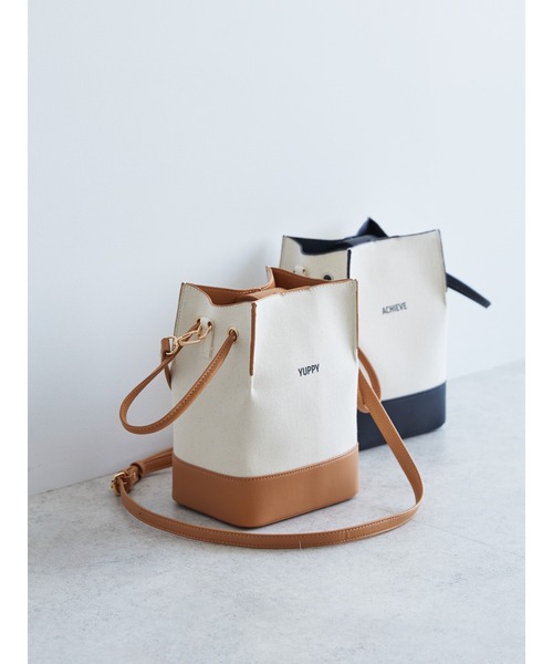 AMERICAN HOLIC（アメリカンホリック）の「2Wayロゴキャンバスショルダーバッグ（ショルダーバッグ・レディース・ベージュ/ブラック・FREE）」の8枚目の写真