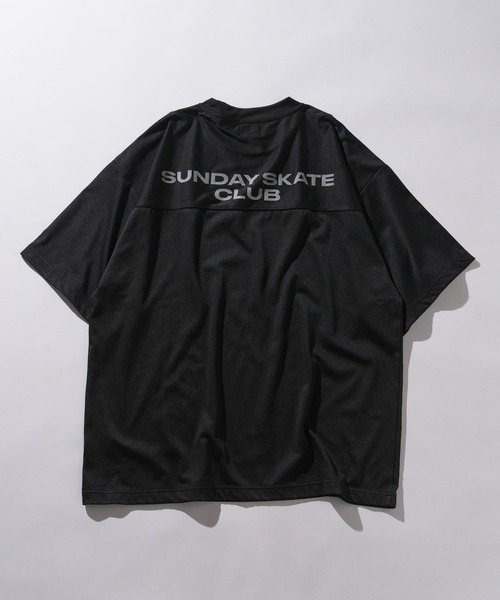 WEGO(ウィゴー)の「WEGO/スーパーBIGフットボールT(Tシャツ/カットソー・メンズ・ホワイト/ブラック・MEDIUM/LARGE)」の18枚目の写真