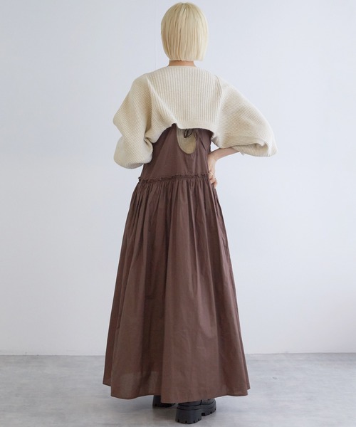 w closet(ダブルクローゼット)の「フリルギャザーキャミワンピース(ワンピース・レディース・ブラウン系その他/ブラウン/スミクロ/オフホワイト・FREE)」の20枚目の写真