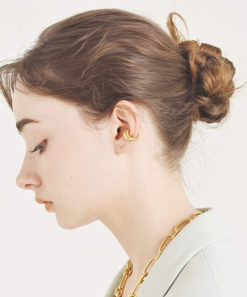 LHME（エルエイチエムイー）の「LHME ニュアンスプランプイヤーカフ/サージカルステンレス316L（金属アレルギー対応）（イヤーカフ・レディース・シルバー/ゴールド・ONE SIZE）」の16枚目の写真