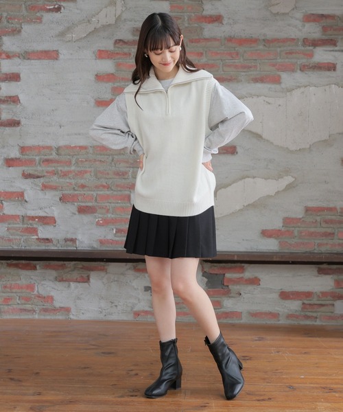【ふみ 】マスターバニー ハーフジップ トップスとスカートのセット セール】ハーフジップベスト（ベスト）｜Honeys（ハニーズ）の