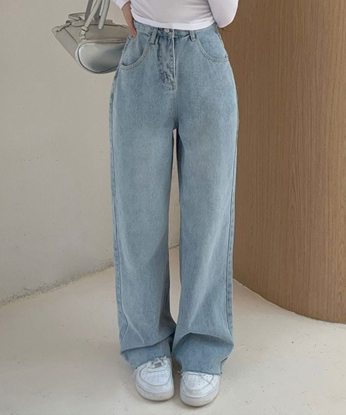 BEIDELLI（ベイデリー）の「[BELLIDE MADE] バックハートハイウエストワイドデニムパンツ（デニムパンツ・レディース・ライトブルー・MEDIUM/SMALL）」の7枚目の写真