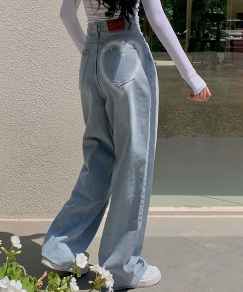 BEIDELLI（ベイデリー）の「[BELLIDE MADE] バックハートハイウエストワイドデニムパンツ（デニムパンツ・レディース・ライトブルー・MEDIUM/SMALL）」の10枚目の写真