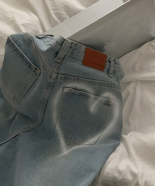 BEIDELLI（ベイデリー）の「[BELLIDE MADE] バックハートハイウエストワイドデニムパンツ（デニムパンツ・レディース・ライトブルー・MEDIUM/SMALL）」の12枚目の写真