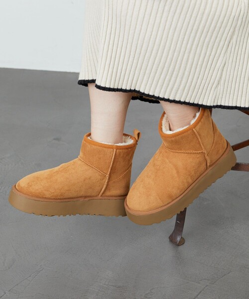 FREAK'S STORE（フリークスストア）の「限定展開　厚底 ムートン ブーツ（ブーツ・レディース・グレー/ブラック/ピンク/キャメル・37/36/38）」の4枚目の写真