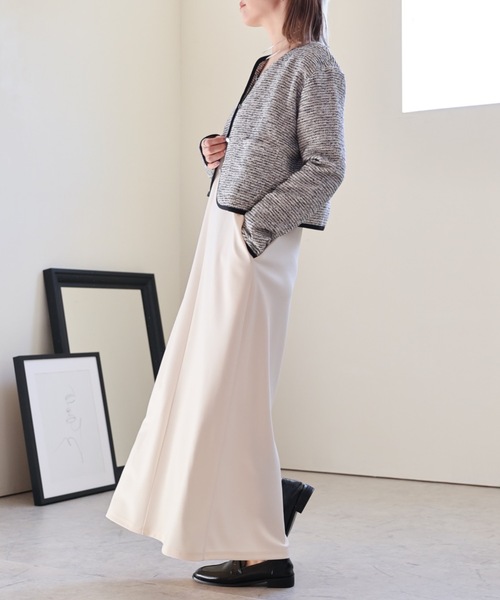 ULEULA(ウルア)の「ツイードノーカラーパイピングジャケット/オケージョン(ノーカラージャケット・レディース・ブラック/アイボリー・FREE)」の18枚目の写真