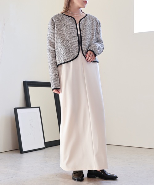 ULEULA(ウルア)の「ツイードノーカラーパイピングジャケット/オケージョン(ノーカラージャケット・レディース・ブラック/アイボリー・FREE)」の15枚目の写真