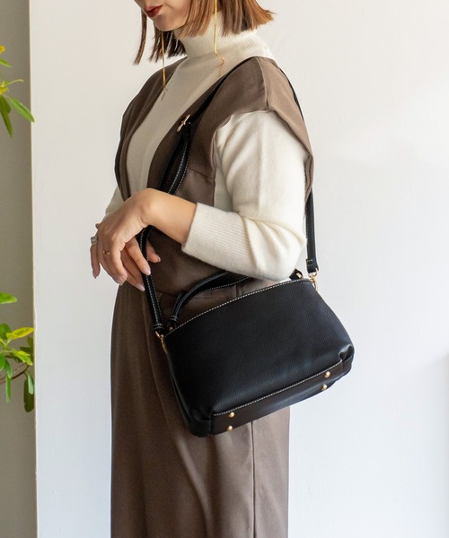 VitaFelice(ヴィータフェリーチェ)の「ワンハンドル2wayハンドバッグ(ハンドバッグ・レディース・ブラック/オフホワイト/ベージュ系その他/チャコール・FREE)」の10枚目の写真