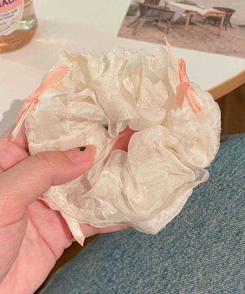 LAC-VERT（ラック・ヴェール）の「リボンシュシュ（ヘアゴム・レディース・ホワイト/ピンク・FREE）」の5枚目の写真