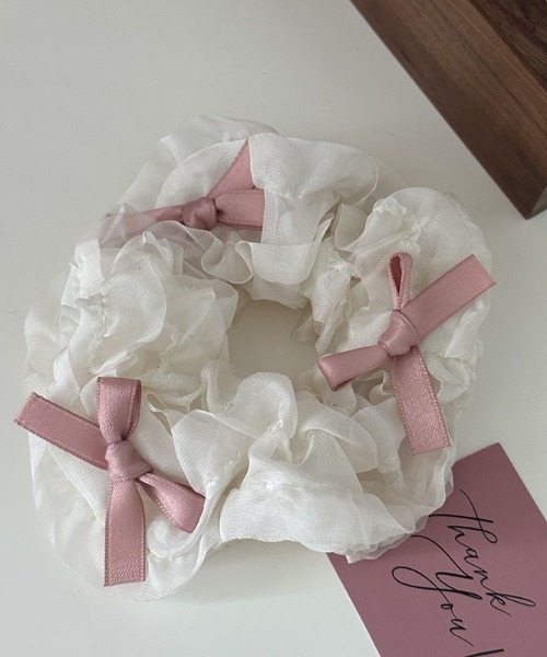 LAC-VERT（ラック・ヴェール）の「リボンシュシュ（ヘアゴム・レディース・ホワイト/ピンク・FREE）」の8枚目の写真
