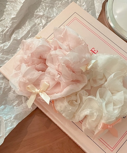 LAC-VERT（ラック・ヴェール）の「リボンシュシュ（ヘアゴム・レディース・ホワイト/ピンク・FREE）」の11枚目の写真