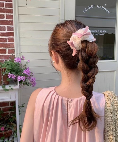LAC-VERT（ラック・ヴェール）の「リボンシュシュ（ヘアゴム・レディース・ホワイト/ピンク・FREE）」の13枚目の写真