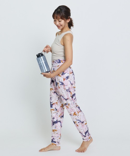 Julier Yoga and Relax(ジュリエヨガアンドリラックス)の「Julier ナルゲンコラボウォーターボトルL(グラス/マグカップ/タンブラー・レディース・グレー・FREE)」の8枚目の写真
