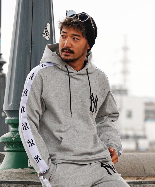 MLB×WR/23フーディーNY（パーカー）｜adamsJUGGLER（アダムス