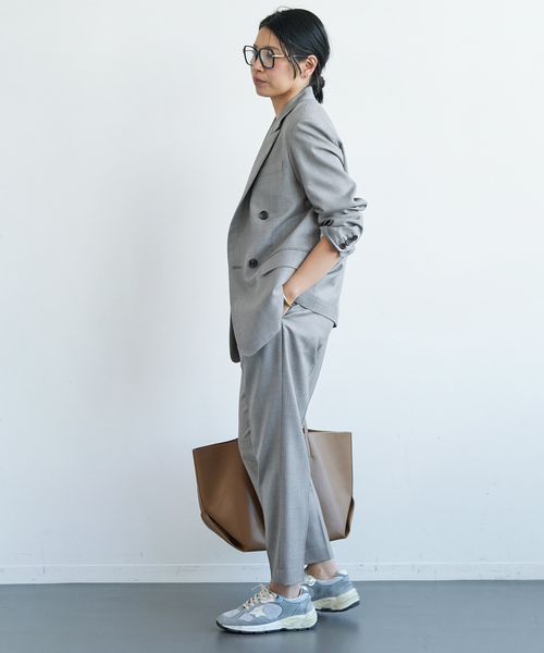 Deuxieme Classe（ドゥーズィエムクラス）の「VICTORIAN SURGE