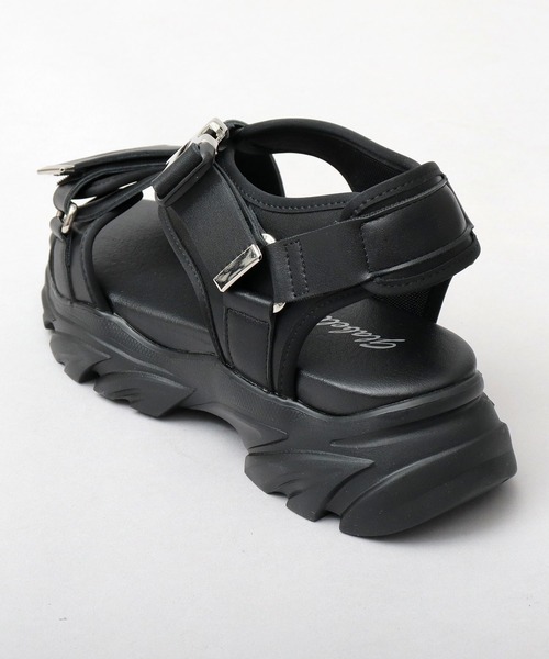 glabella（グラベラ）の「厚底チャンキーソール クロスベルト メタルバックル ストラップサンダル（サンダル・メンズ・ブラック・S/M/L）」の10枚目の写真