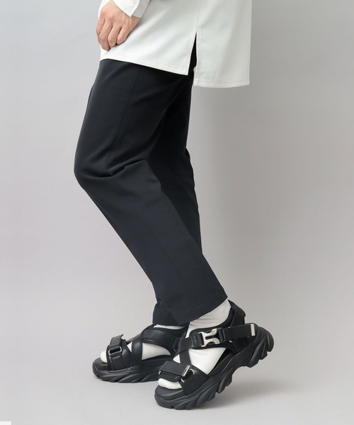 glabella（グラベラ）の「厚底チャンキーソール クロスベルト メタルバックル ストラップサンダル（サンダル・メンズ・ブラック・S/M/L）」の12枚目の写真