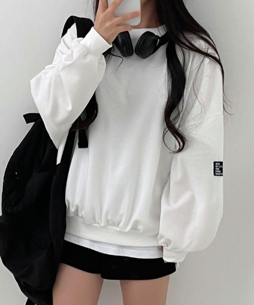 VIVID LADY（ビビッドレディー）の「オーバーフィットトレーナー（Tシャツ/カットソー・レディース・ダークネイビー/ブラック/アイボリー/グレー/ブルー・FREE）」の3枚目の写真