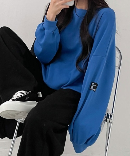 VIVID LADY（ビビッドレディー）の「オーバーフィットトレーナー（Tシャツ/カットソー・レディース・ダークネイビー/ブラック/アイボリー/グレー/ブルー・FREE）」の9枚目の写真