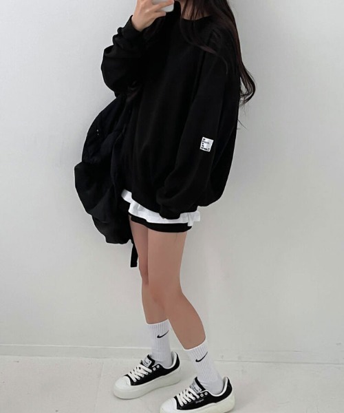 VIVID LADY（ビビッドレディー）の「オーバーフィットトレーナー（Tシャツ/カットソー・レディース・ダークネイビー/ブラック/アイボリー/グレー/ブルー・FREE）」の16枚目の写真