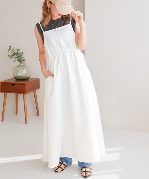 Social GIRL（ソーシャルガール）の「ポケットギャザーキャミワンピース（ワンピース・レディース・オフホワイト/ベージュ/ブラック・M）」の2枚目の写真