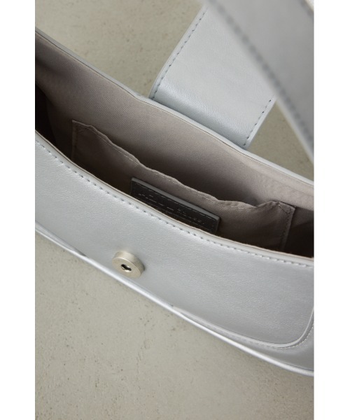 AZUL by moussy（アズールバイマウジー）の「バックルベルトワンハンドルバッグ（ハンドバッグ・レディース・ブラック/シルバー・FREE）」の22枚目の写真