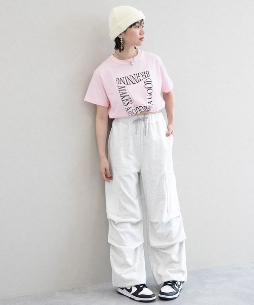 RAGEBLUE（レイジブルー）の「2サイズ展開/グラフィックデザインプリントT（Tシャツ/カットソー・レディース・ライトブルー/ブラック/ピンク/グリーン/ホワイト系1/ホワイト系2/ホワイト系3/ホワイト系4/ブラック系1/その他7・SMALL/LARGE）」の16枚目の写真