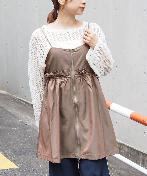 tiptop（ティップトップ）の「[丈が選べる]ナイロンZIPキャミチュニック/ワンピース（ワンピース・レディース・カーキ系/グレー系その他2/ホワイト系その他/アイボリー/ブラック/グレー系その他/ブラック系その他/カーキ系2・FREE/SHORT）」の8枚目の写真