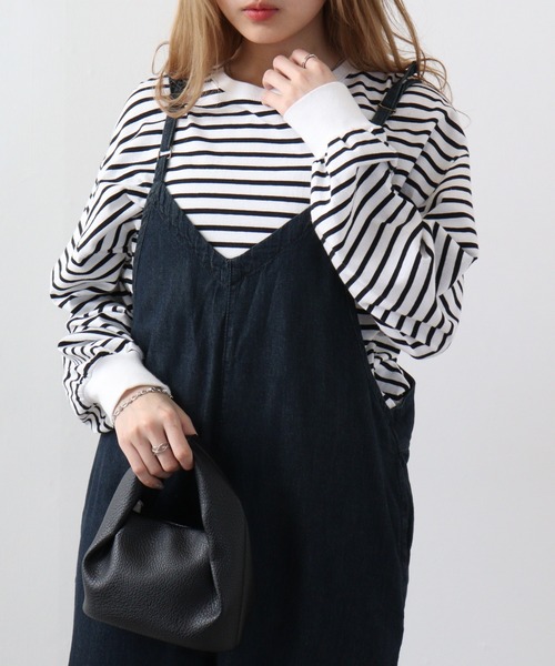 atONE(アットワン)の「atONE ゆったりワイドキャミオールインワンデニム(サロペット/オーバーオール・レディース・ブルー/ワンウォッシュ/ネイビー・LL~3L/M-L/4L~5L)」の3枚目の写真