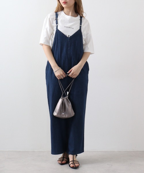 atONE(アットワン)の「atONE ゆったりワイドキャミオールインワンデニム(サロペット/オーバーオール・レディース・ブルー/ワンウォッシュ/ネイビー・LL~3L/M-L/4L~5L)」の14枚目の写真