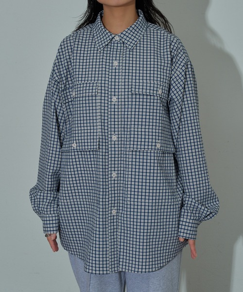 COLONY 2139(コロニートゥーワンスリーナイン)の「ダブルポケットBIGシャツ(シャツ/ブラウス・レディース・ネイビー/アイボリー・FREE)」の5枚目の写真