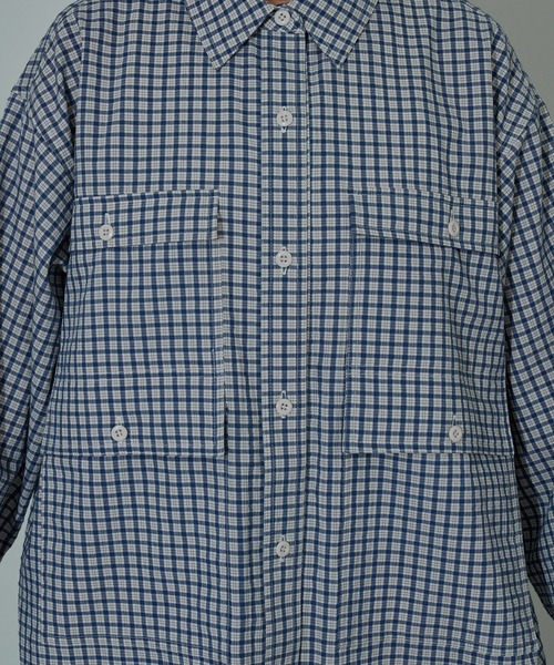 COLONY 2139(コロニートゥーワンスリーナイン)の「ダブルポケットBIGシャツ(シャツ/ブラウス・レディース・ネイビー/アイボリー・FREE)」の10枚目の写真