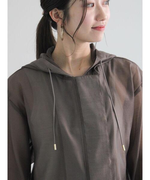 Te chichi（テチチ）の「シアーショートフーディ（シャツ/ブラウス・レディース・オフホワイト/モカ・F）」の13枚目の写真