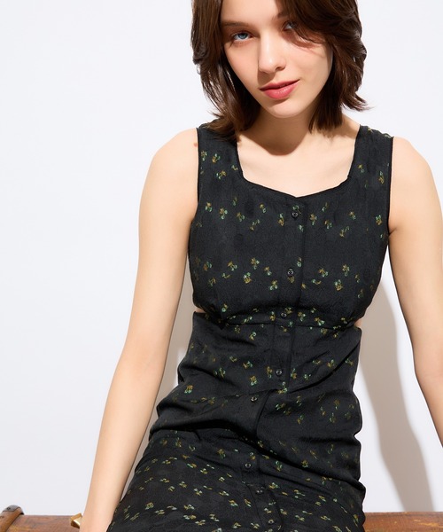 DEICY(デイシー)の「チェリーJQタイトワンピース(ワンピース・レディース・ブラック・0/1)」の5枚目の写真