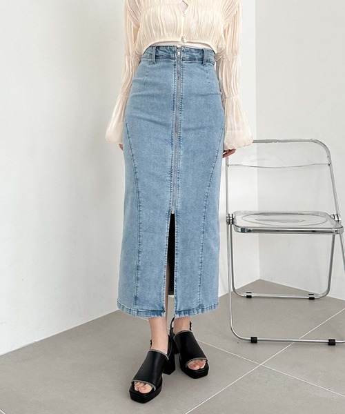 archives（アルシーヴ）の「フロントｚｉｐカーブ切替デニムスカート（デニムスカート・レディース・グレー/サックスブルー・SMALL/MEDIUM）」の19枚目の写真