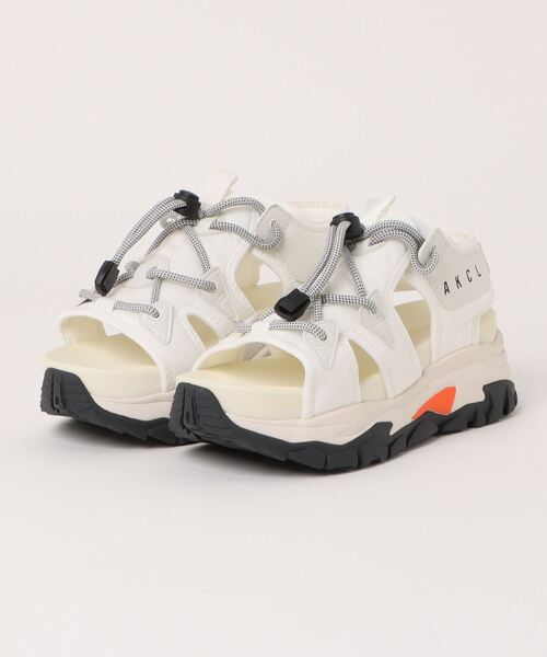 AKIII CLASSIC(アキクラシック)の「【AKIII CLASSIC】アキクラシック ANATOLIA AKC-0073(サンダル・レディース・アイボリー/ブラック×ホワイト/クリーム・23.0cm/25.0cm/24.0cm)」の1枚目の写真