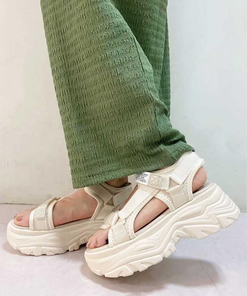 cs T&P(シーエスティーアンドピー)の「厚底スポサン(サンダル・レディース・アイボリー/ブラック・S/M/L/LL)」の14枚目の写真