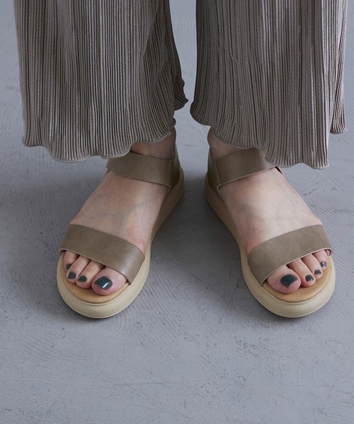 Fashion Letter（ファッションレター）の「日本製 バックゴムベルト ストラップ付きコンフォートサンダル レディース（サンダル・レディース・ベージュ系その他/ブラック/ホワイト/ベージュ・LL/L/M/S）」の6枚目の写真