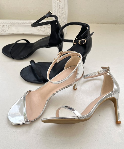 Julia Boutique(ジュリアブティック)の「ストラップ付きヒールサンダル/24109(サンダル・レディース・ブラック/シルバー・36/37/38/39)」の14枚目の写真